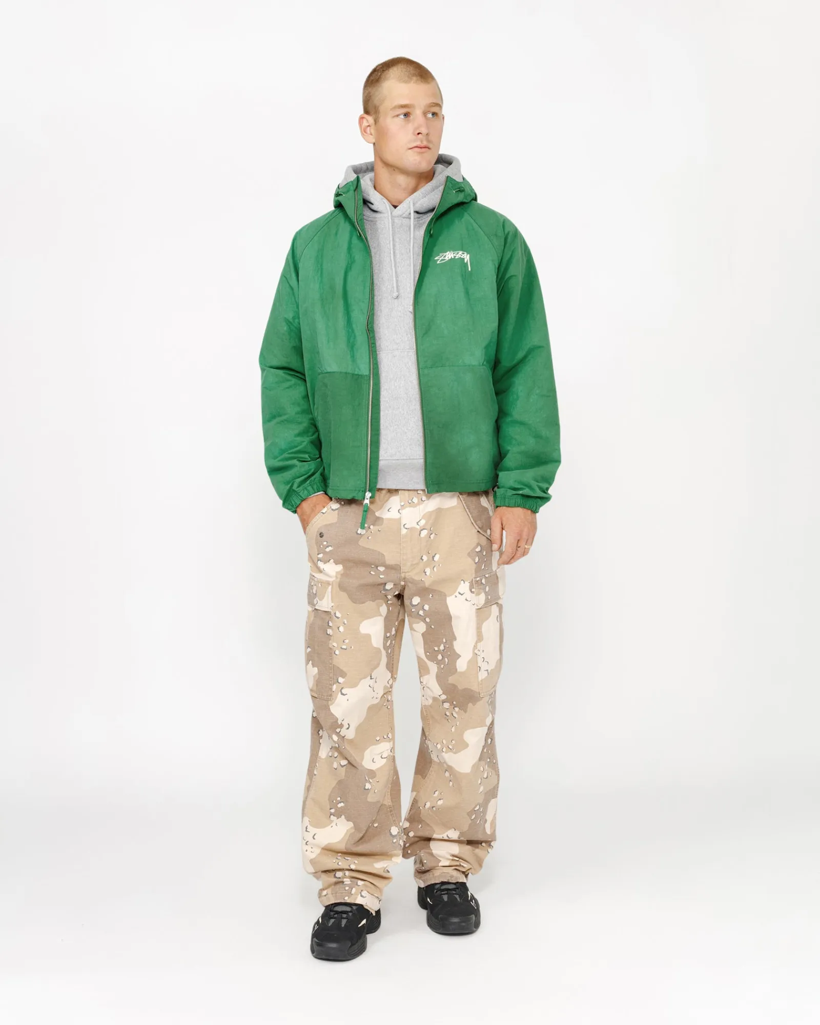 Outerwear>Stüssy BEACH SHELL WAVE DYE Pine