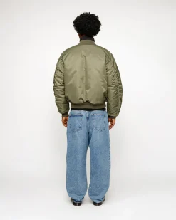 Outerwear><noscript><img width=