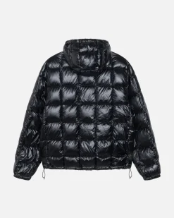 Outerwear><noscript><img width=