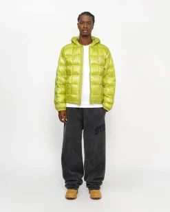 Outerwear>Stüssy MIDWEIGHT HOODED PUFFER Lime