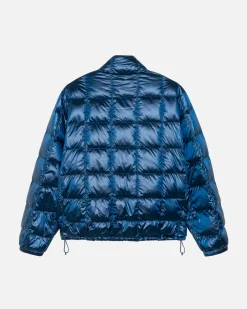 Outerwear><noscript><img width=