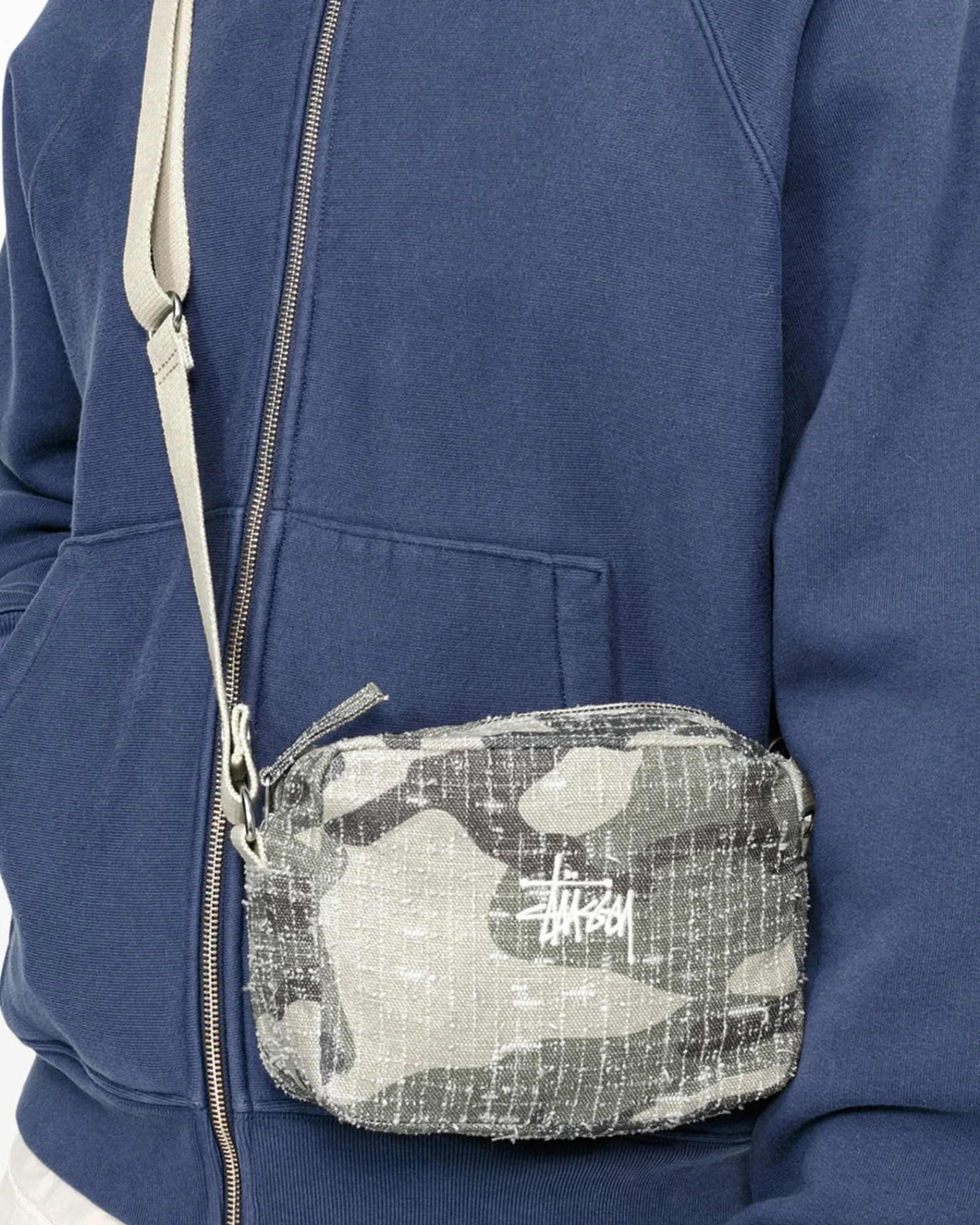 Accessories>Stüssy NEEDLE PUNCH SIDE POUCH Camo