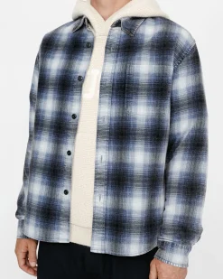 Shirts><noscript><img width=