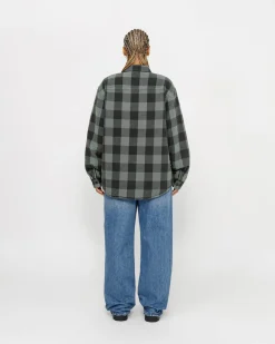 Shirts|Outerwear><noscript><img width=
