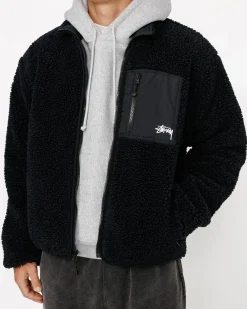 Outerwear><noscript><img width=