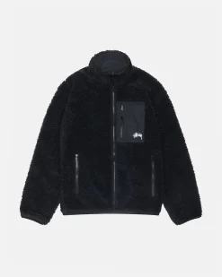 Outerwear><noscript><img width=