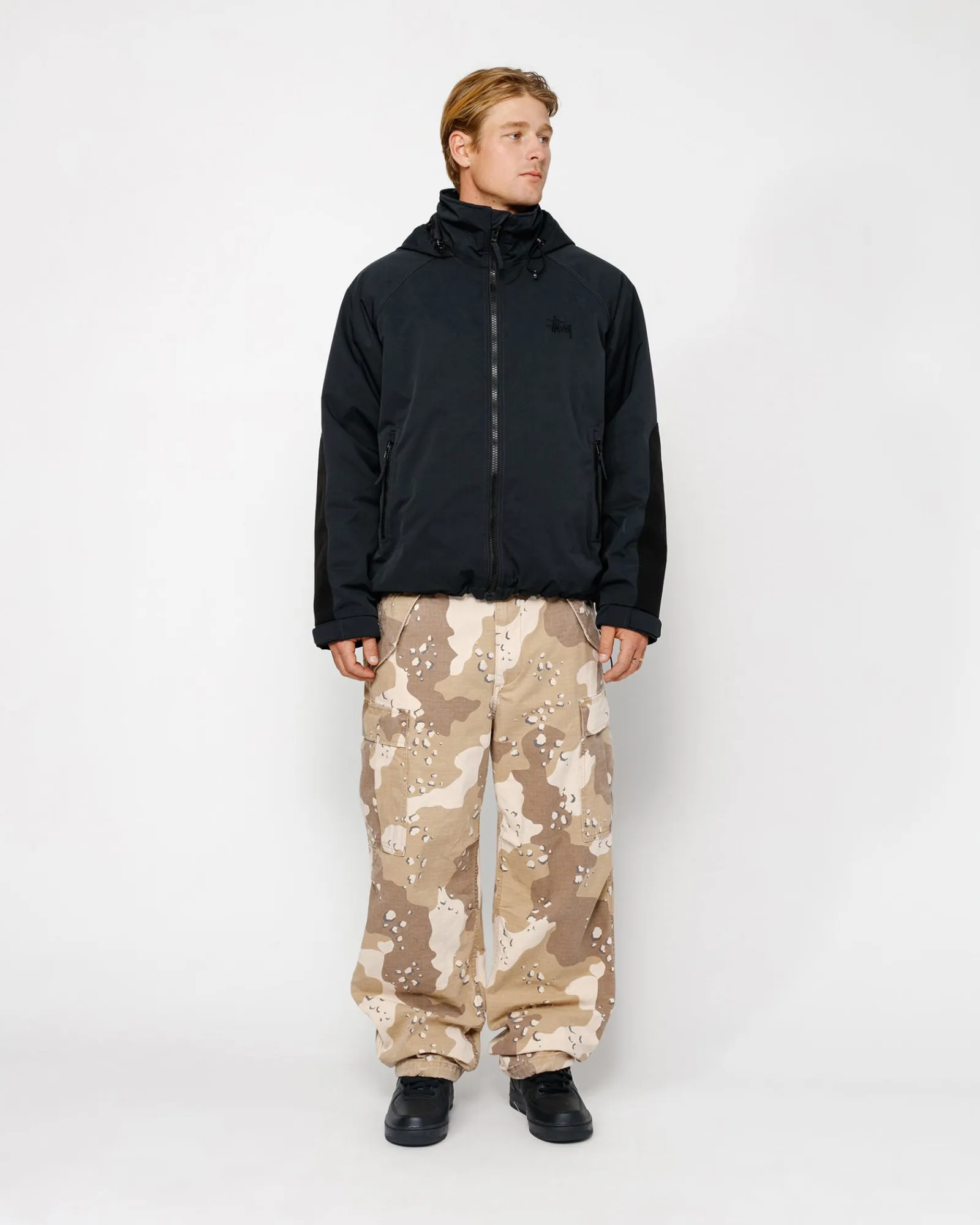 Outerwear>Stüssy SHORT MILITARY PARKA Black