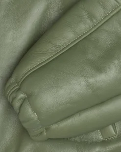 Outerwear><noscript><img width=